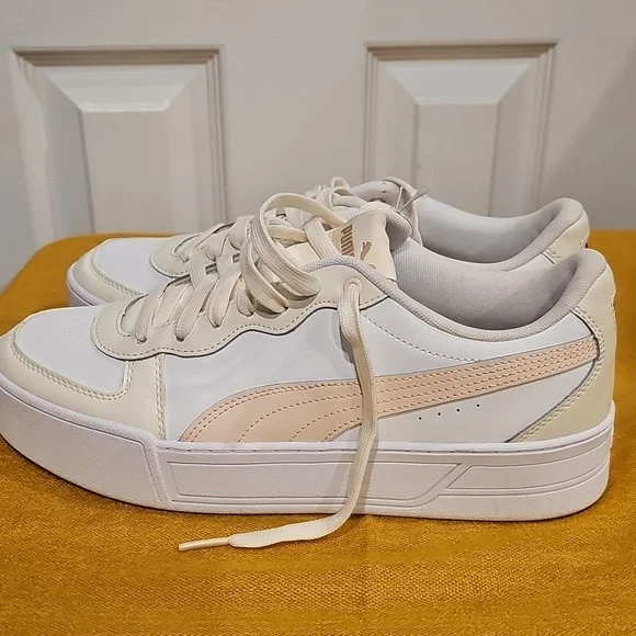 Puma Women's  Syke Athletic Shoes White Beige Peach 374764-23 Sz 10 NWOT/NO BOX - Picture 9 of 14